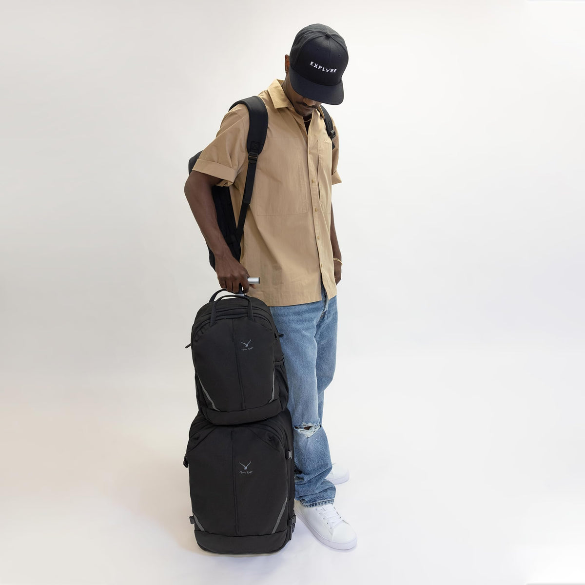 Rolling Backpack with Wheels 43L Jet Black I541