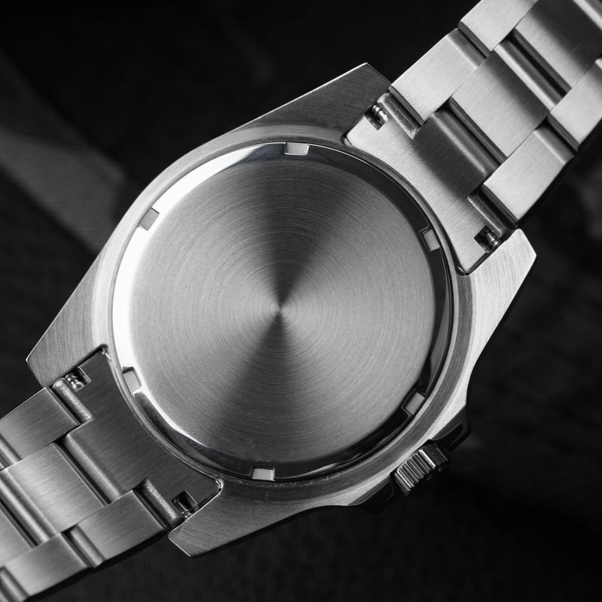 40mm Sapphire Crystal 200m Waterproof Quartz Diver Watch B1316