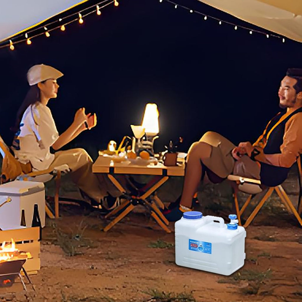 2 Gallons Clear Water Container with Spigot and Handle R153710