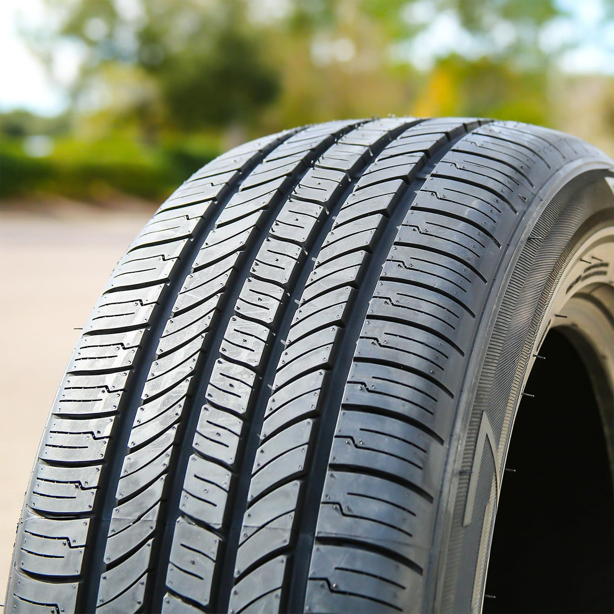 2 x 195/65R15 91H All Season Tires Q6007