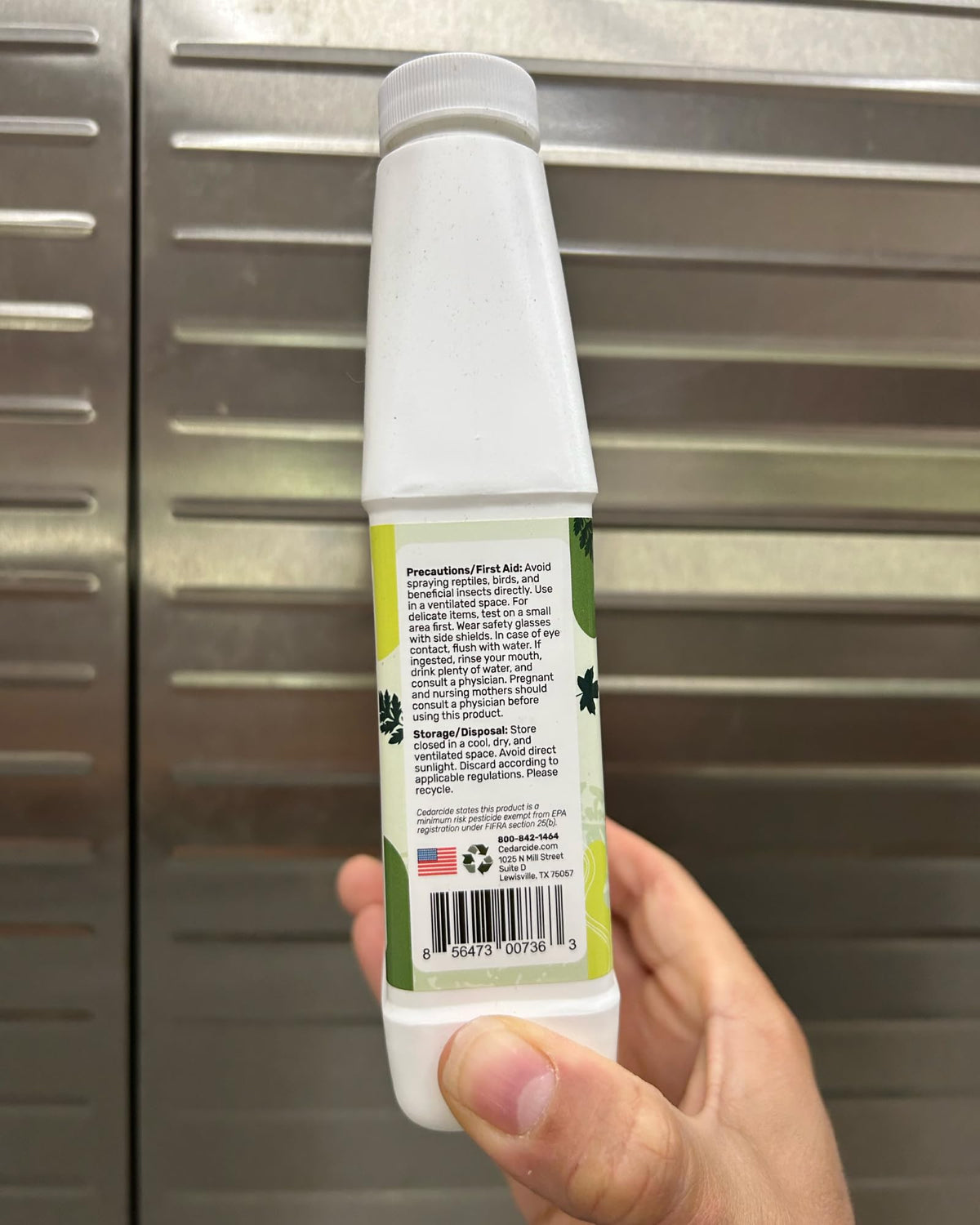 Cedar Oil Bug Spray 32oz C1804