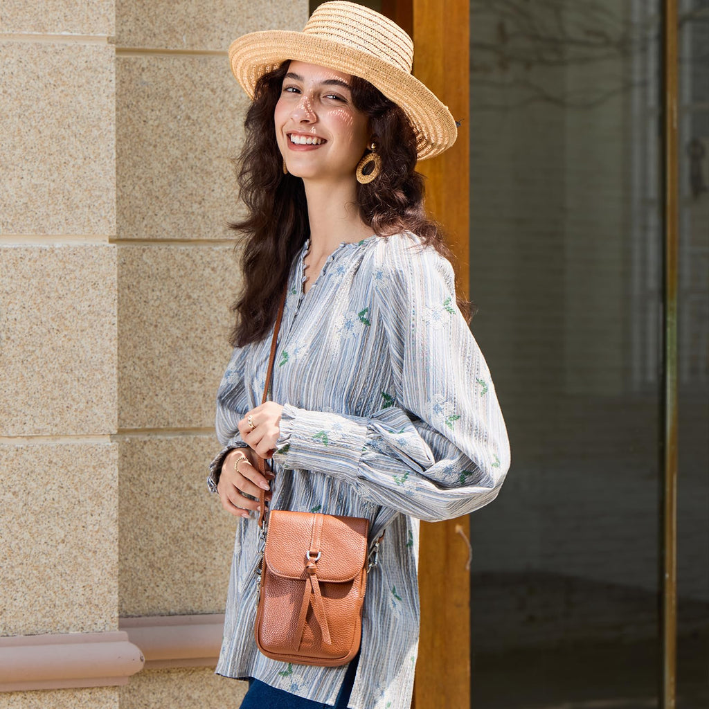 Small Genuine Leather Crossbody Bag M9196